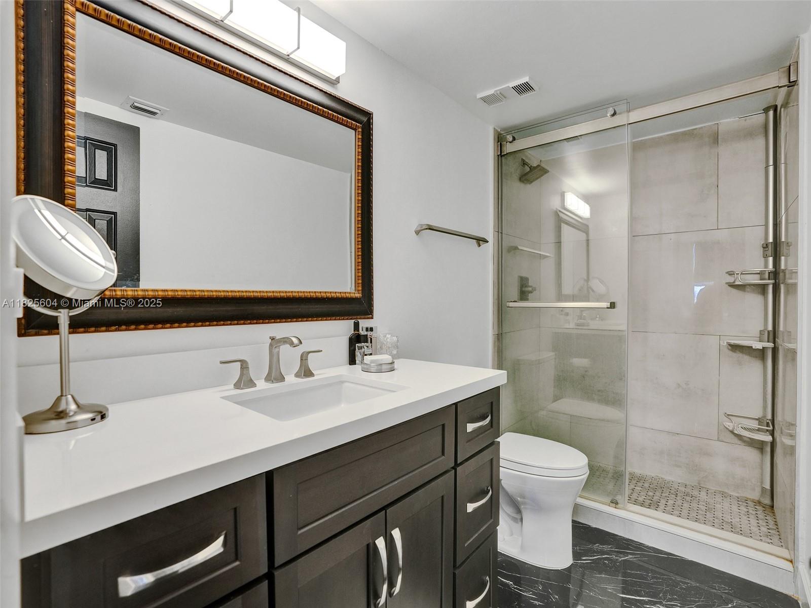1470 NE 123rd St #APH9, North Miami, Florida image 13