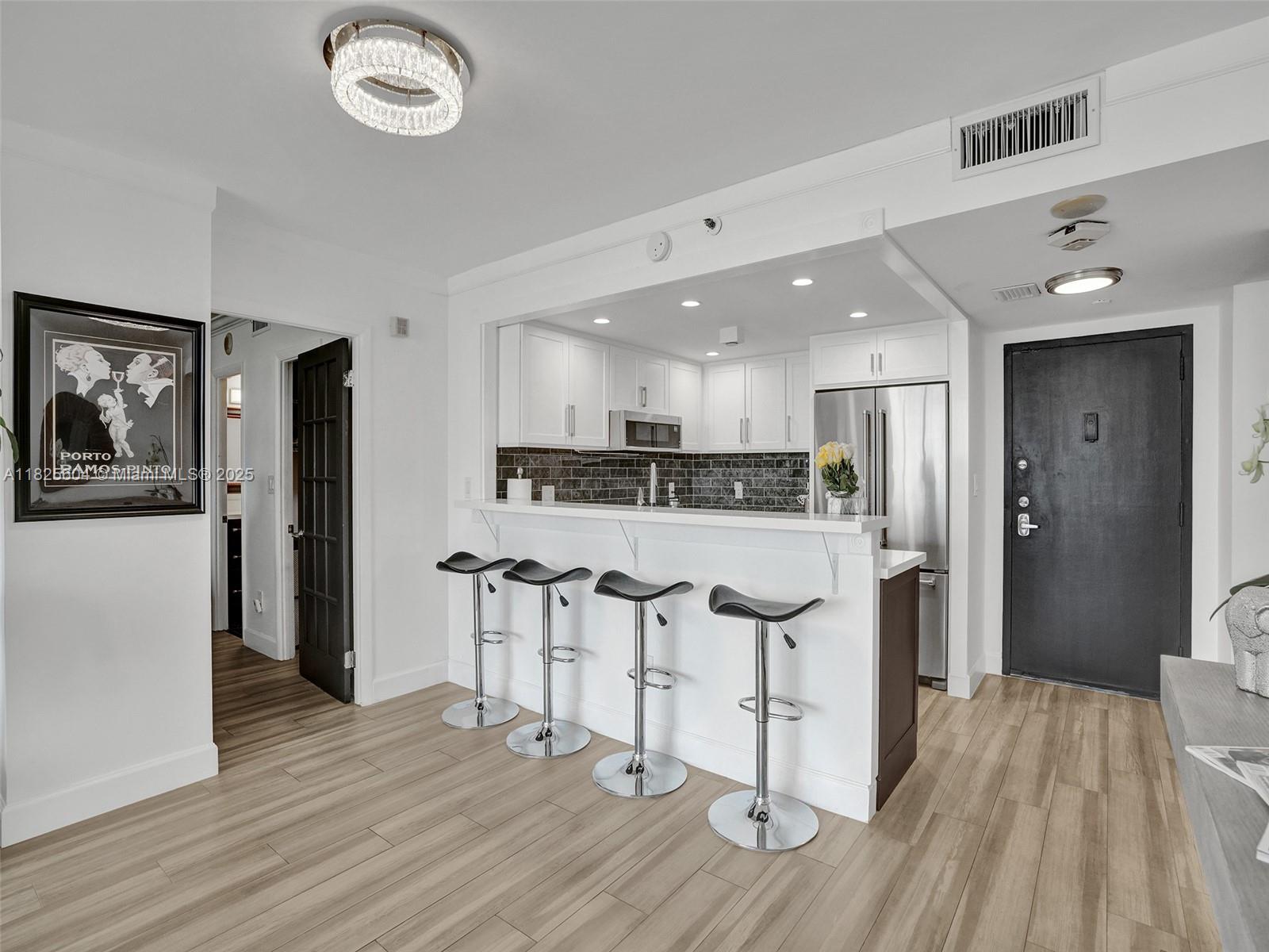 1470 NE 123rd St #APH9, North Miami, Florida image 5