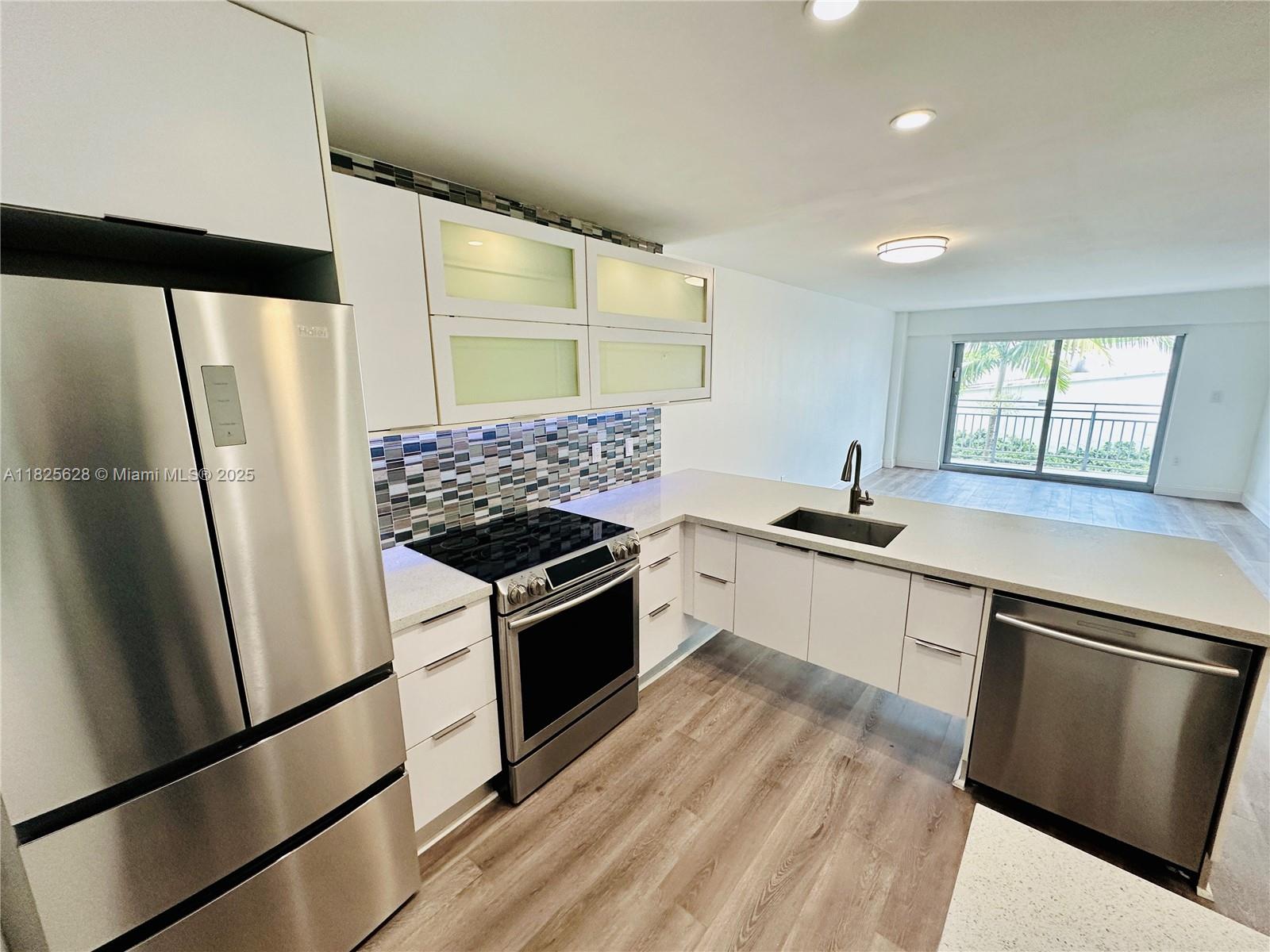Property photo # 6