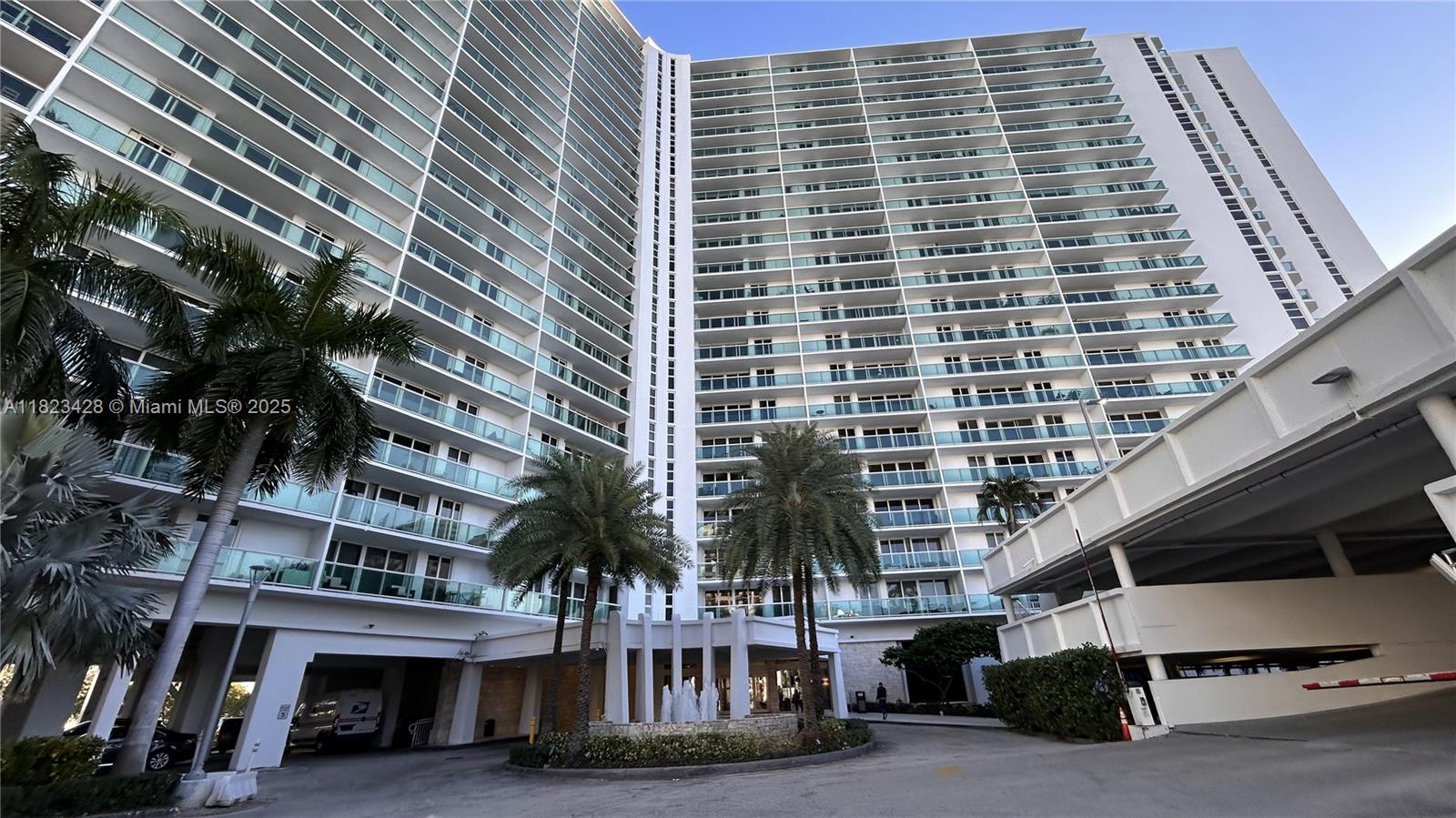 100 Bayview Dr #1030, Sunny Isles Beach, Florida image 1