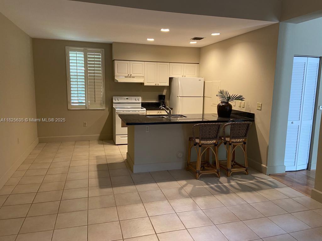 6598 W Sample Rd #6598, Coral Springs, Florida image 4