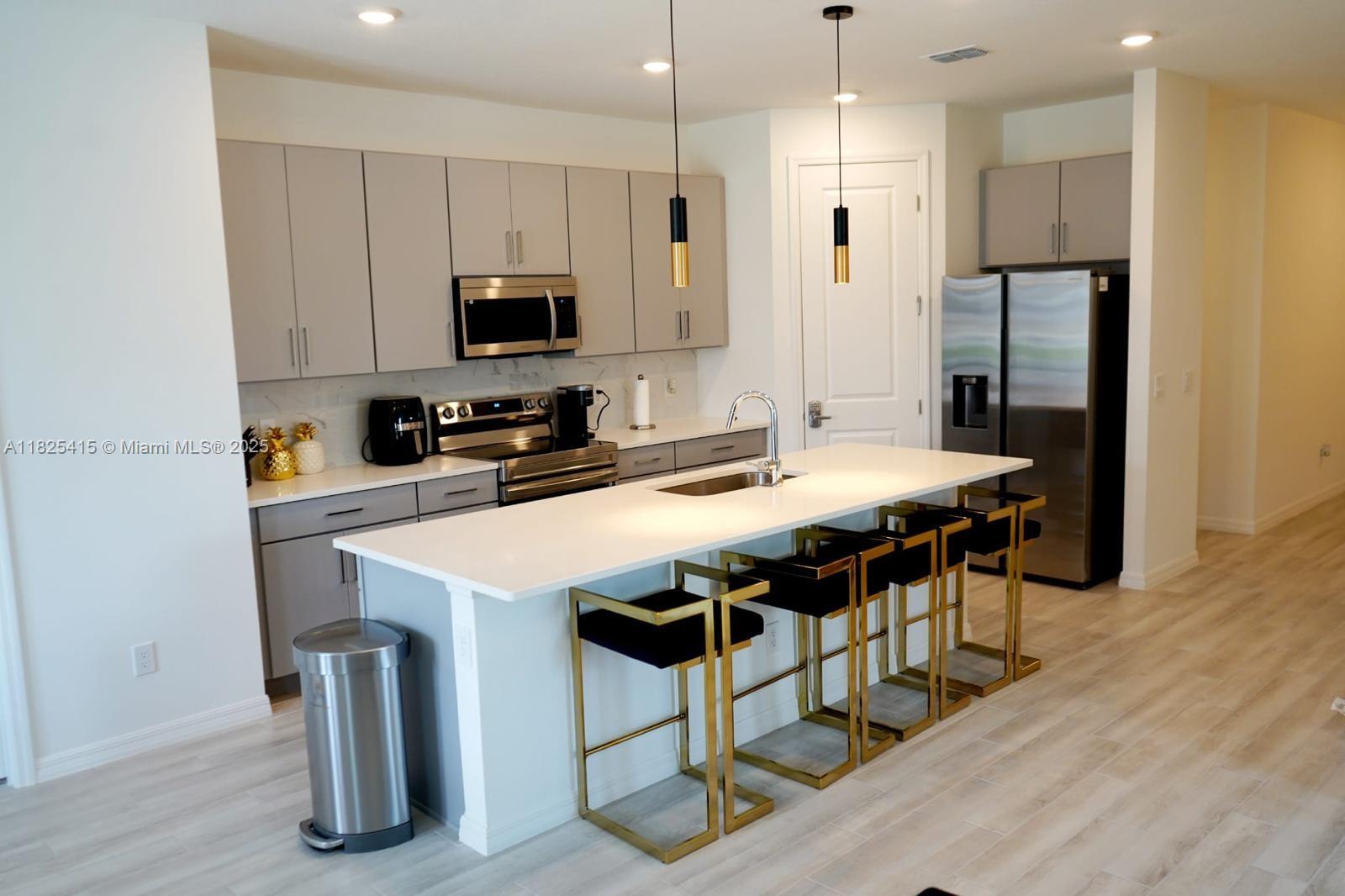 2375 Lancashire St, Davenport, Florida image 2