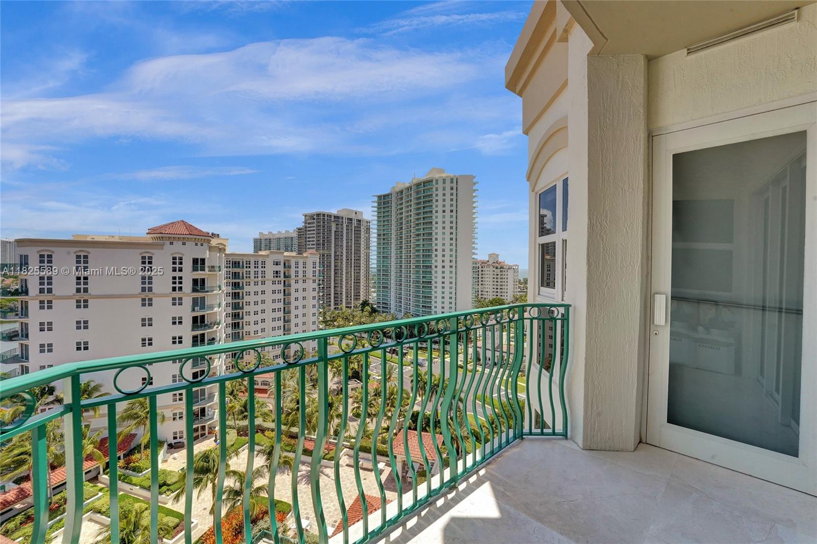 19900 E Country Club Dr #TS16, Aventura, Florida image 41