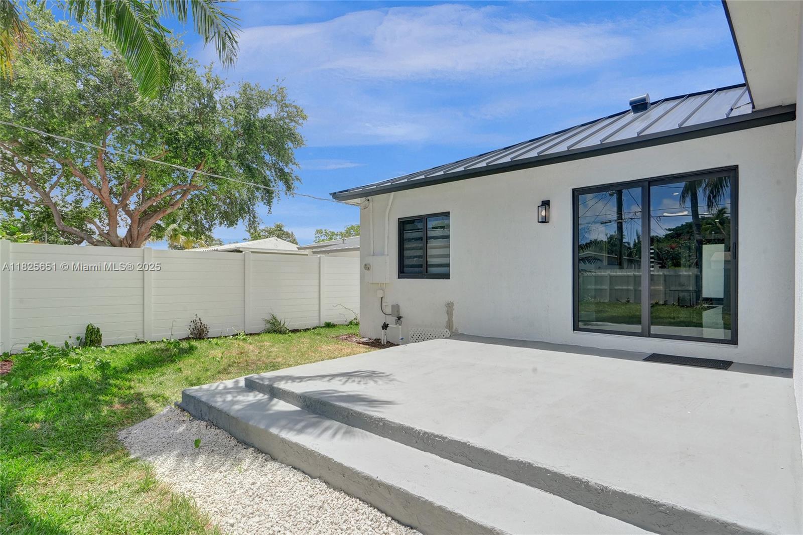 2335 Wilson St, Hollywood, Florida image 34
