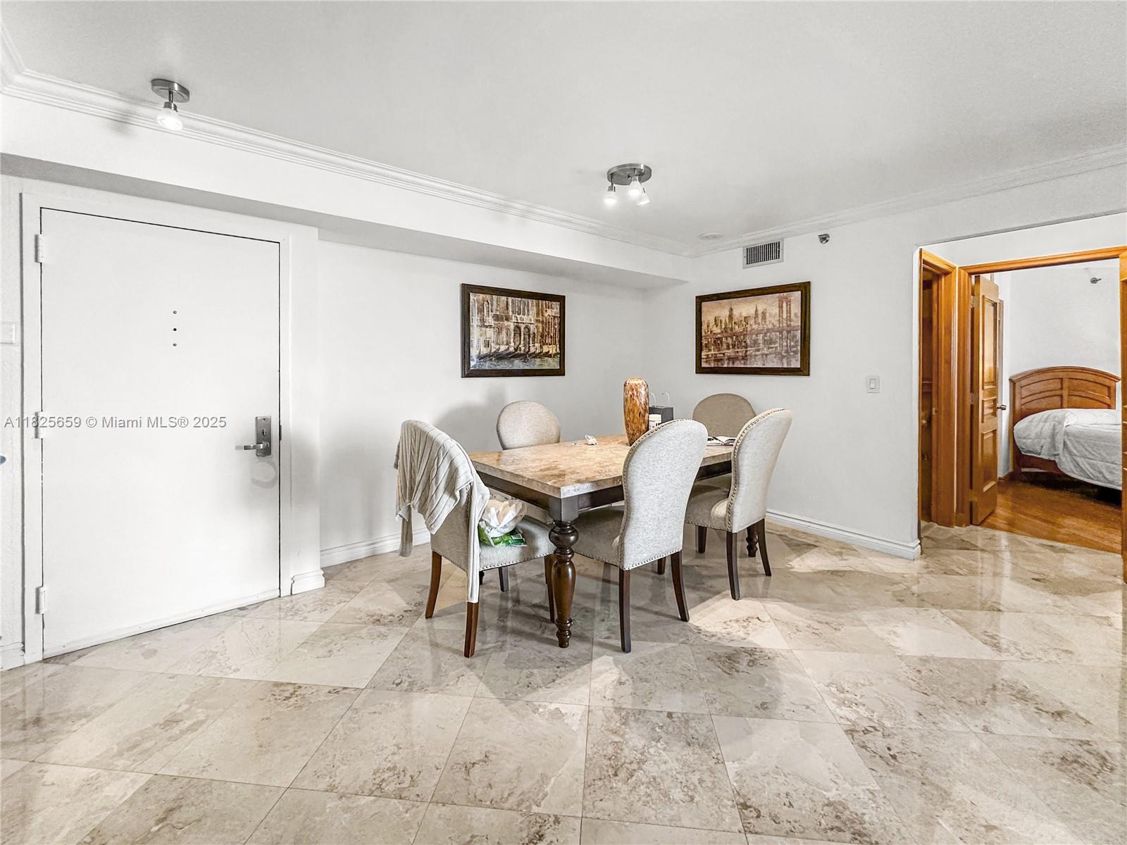 6767 Collins Ave #704, Miami Beach, Florida image 11