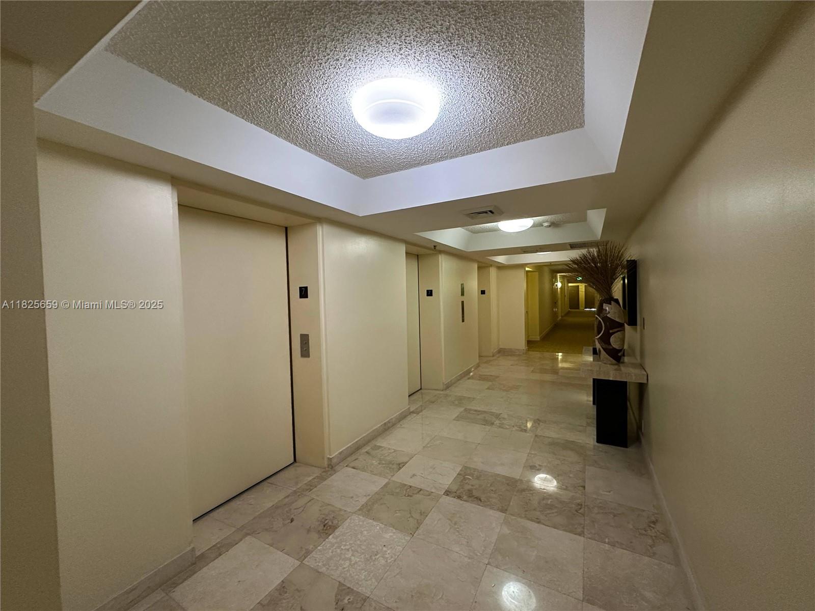 6767 Collins Ave #704, Miami Beach, Florida image 33