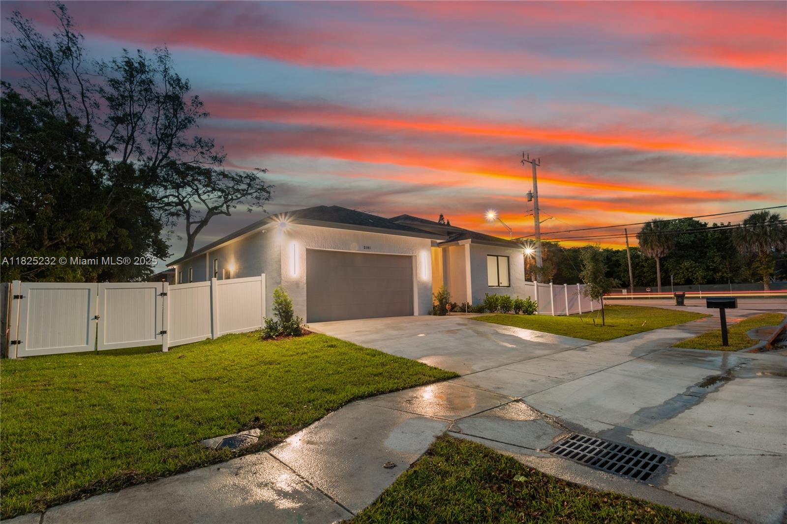 2101 NW 27th St, Oakland Park, Florida image 2