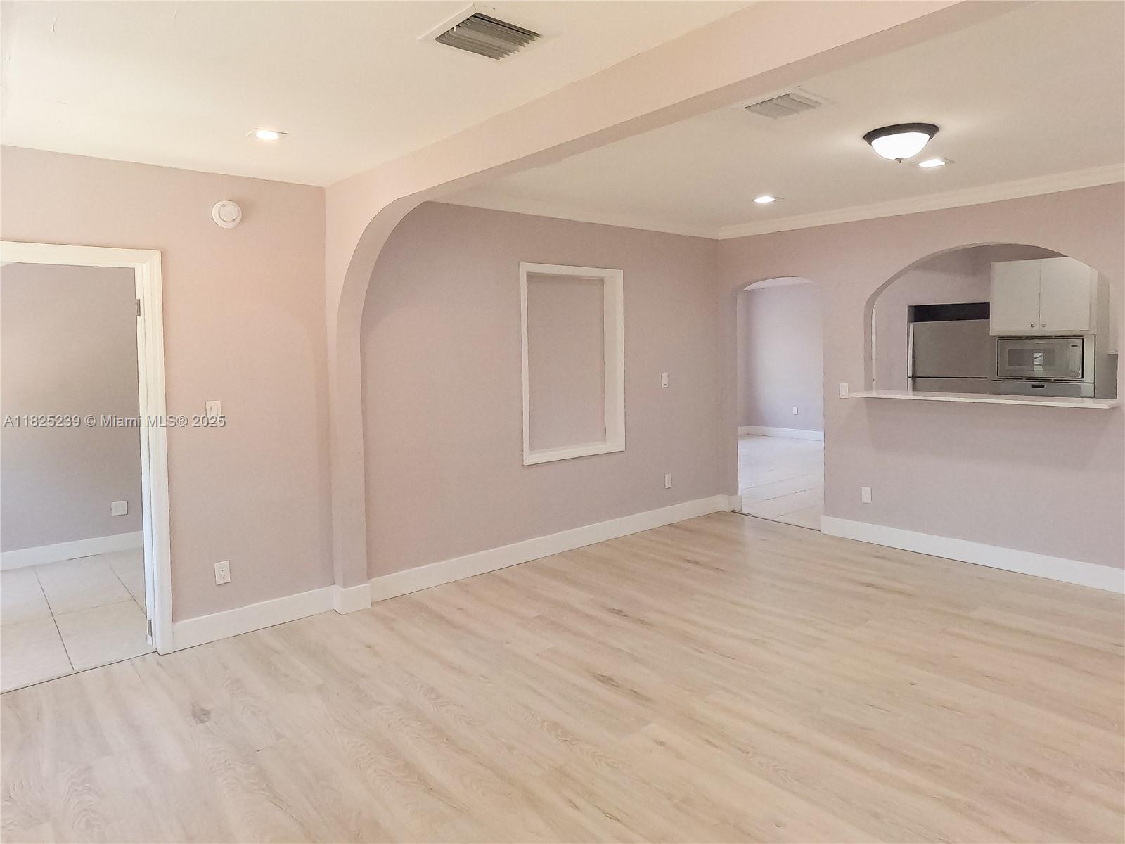 1051 NW 63rd St, Miami, Florida image 12