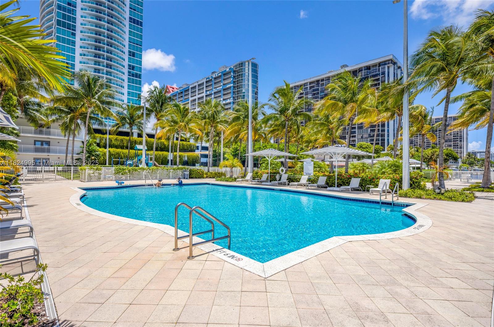 2101 Brickell Ave #605, Miami FL 33129