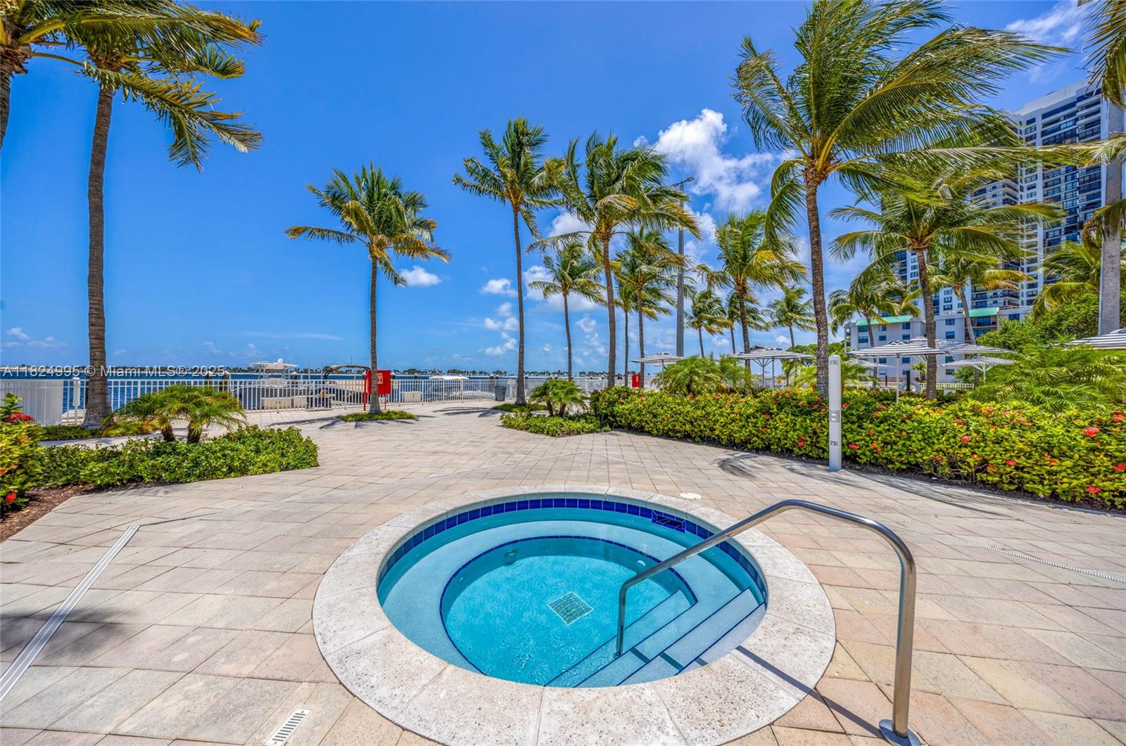 2101 Brickell Ave #605, Miami FL 33129