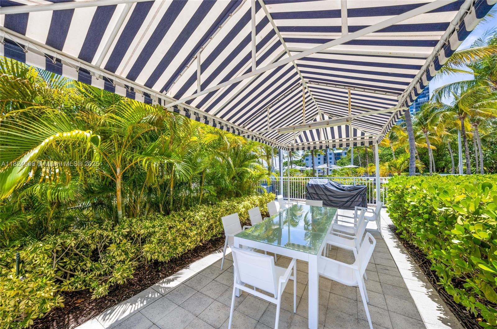 2101 Brickell Ave #605, Miami FL 33129