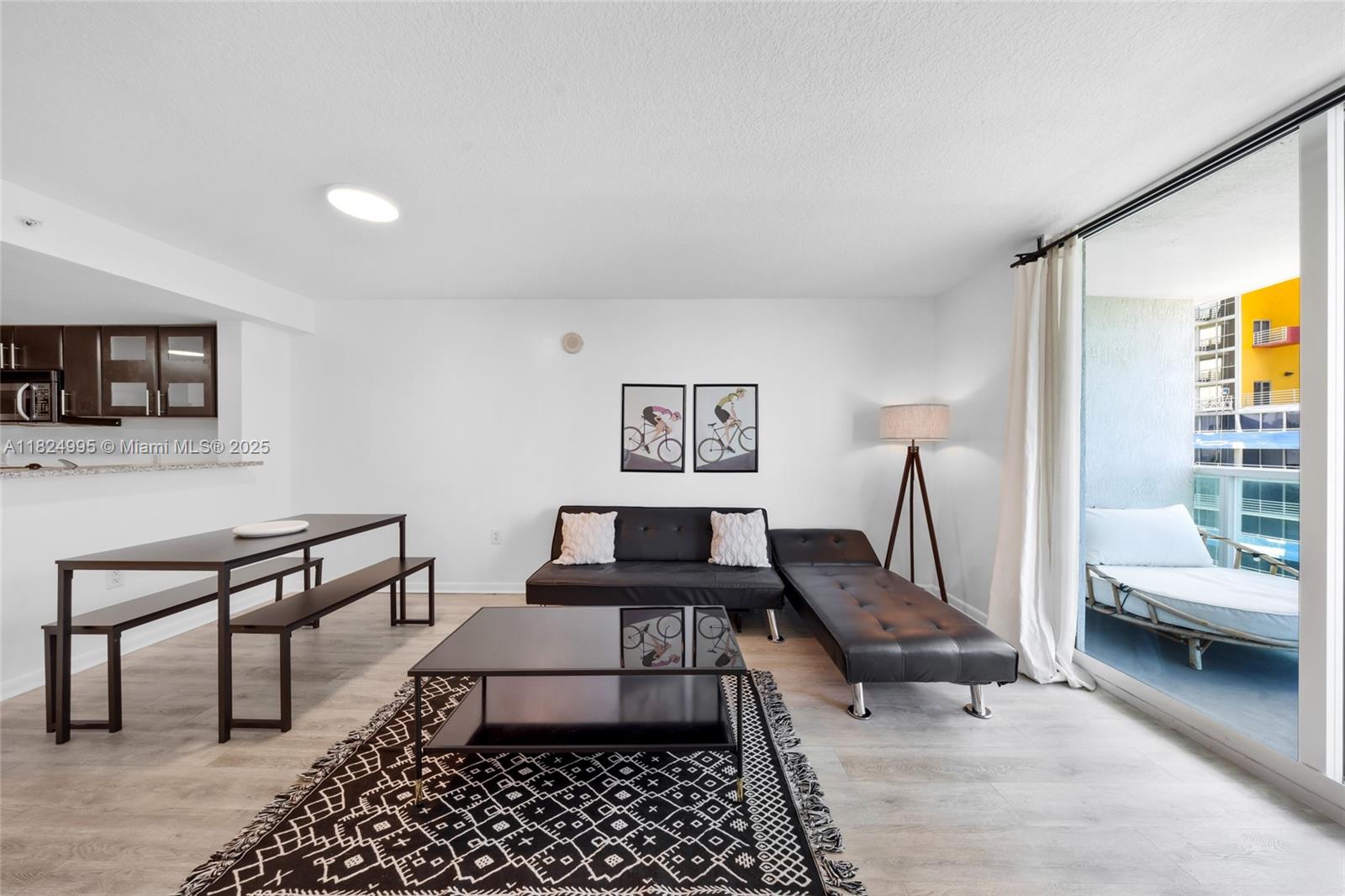 2101 Brickell Ave #605, Miami FL 33129