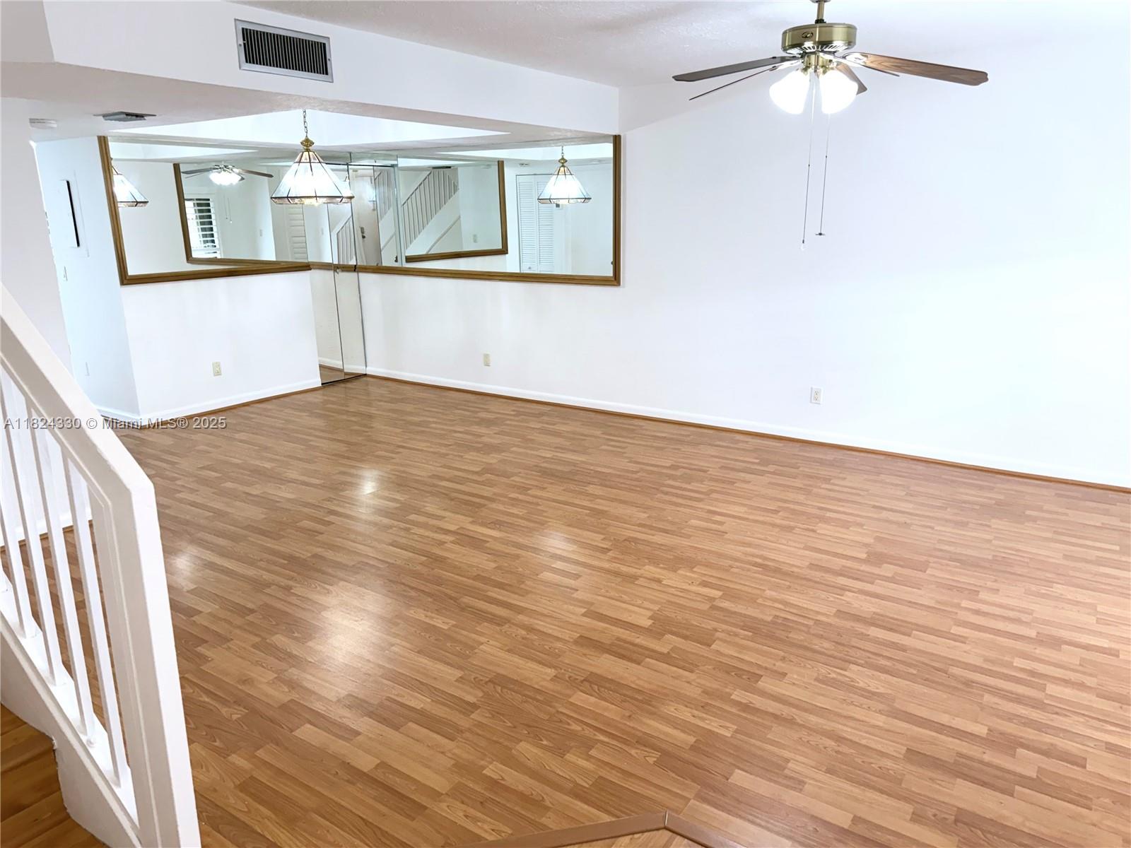1143 NW 122nd Ter, Pembroke Pines, Florida image 3