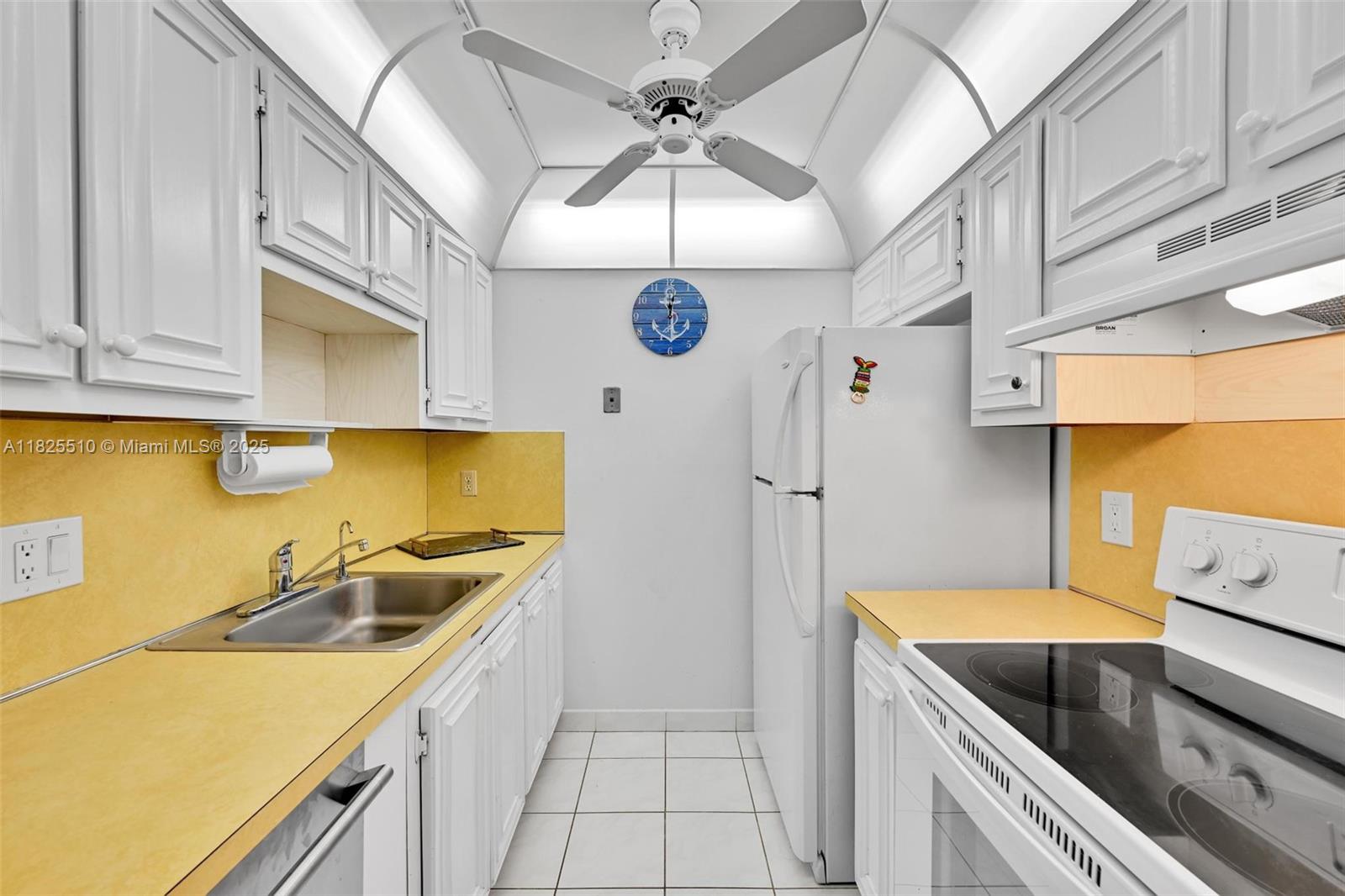 Property photo # 8