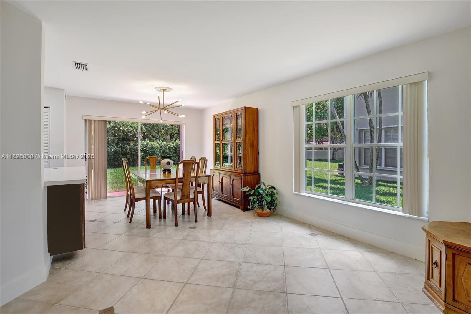676 NW 133rd Dr, Plantation, Florida image 18