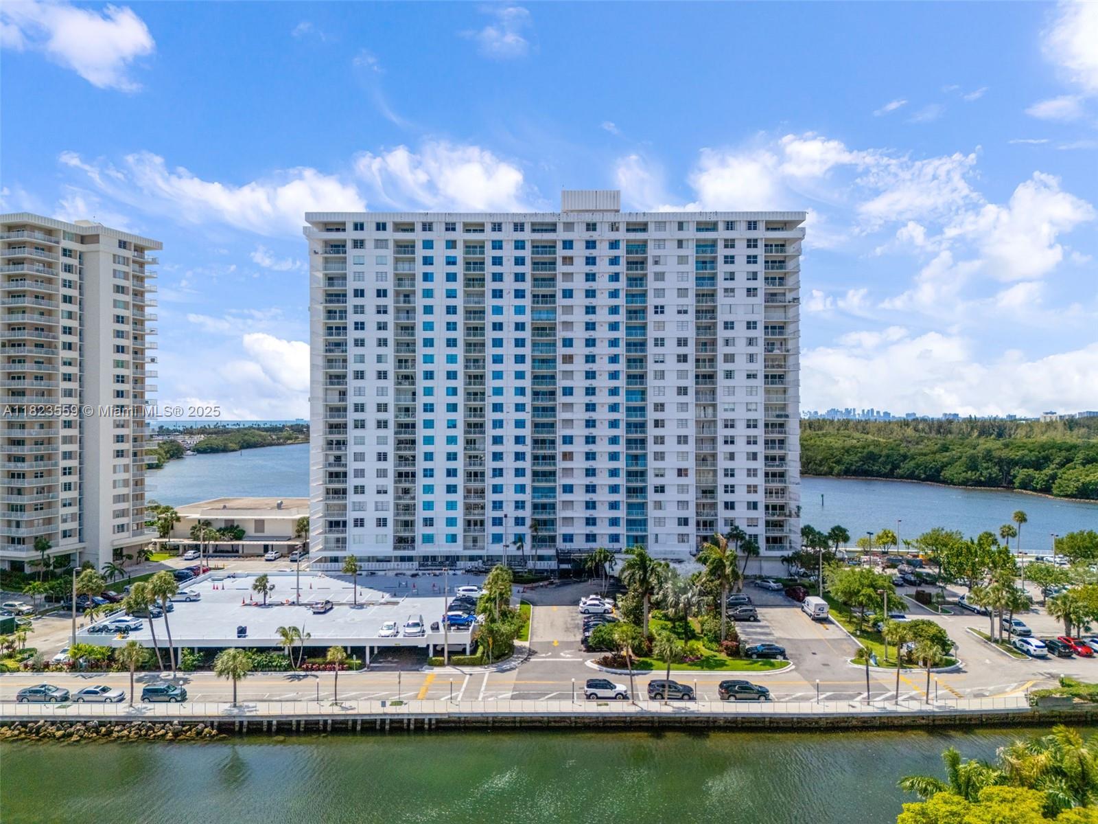 500 Bayview Dr #228, Sunny Isles Beach, Florida image 7