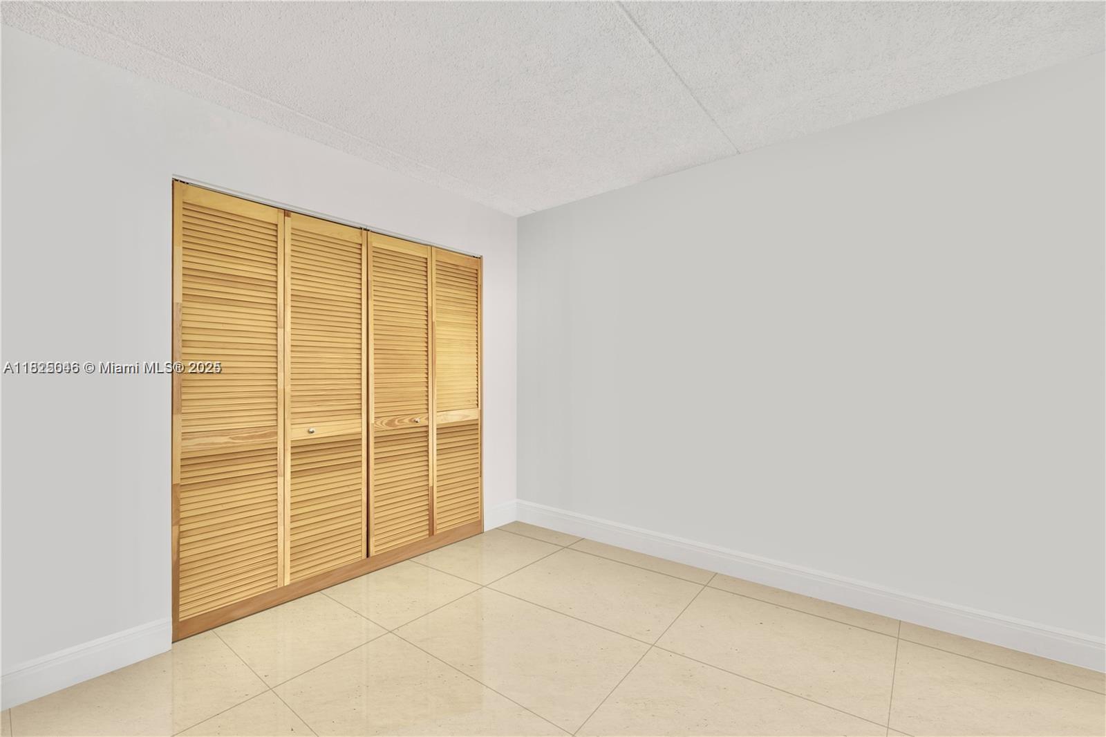 6135 NW 186th St #201, Hialeah, Florida image 22
