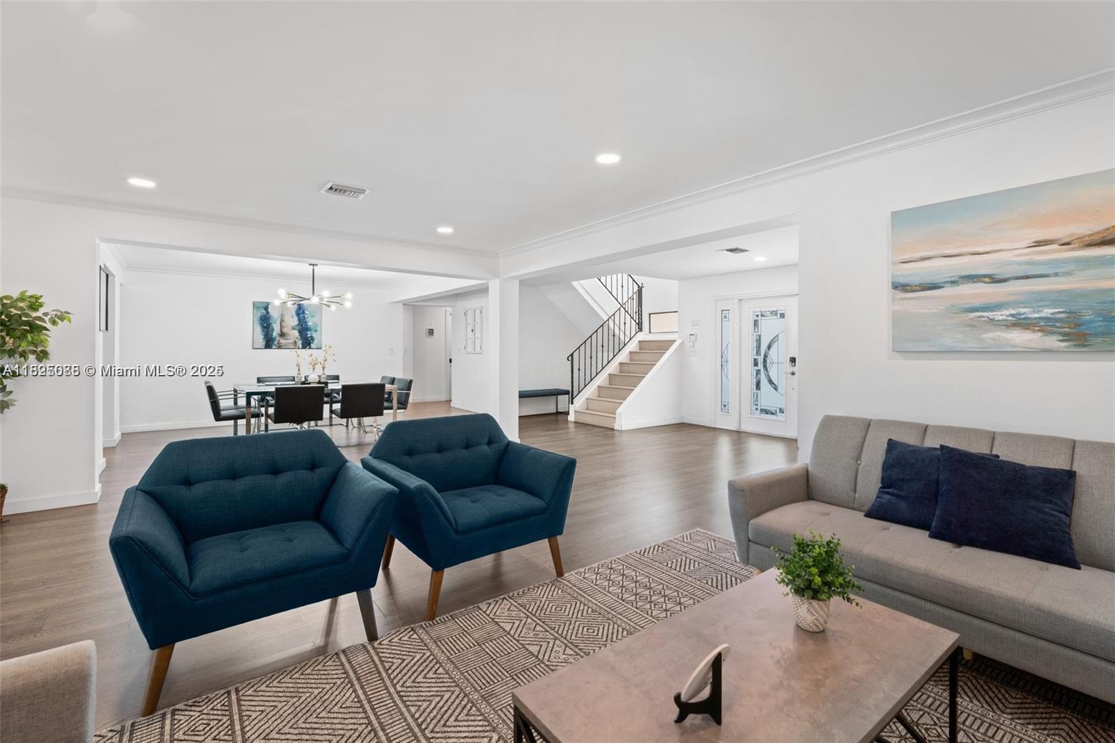 413 Holiday, Hallandale Beach, Florida image 10