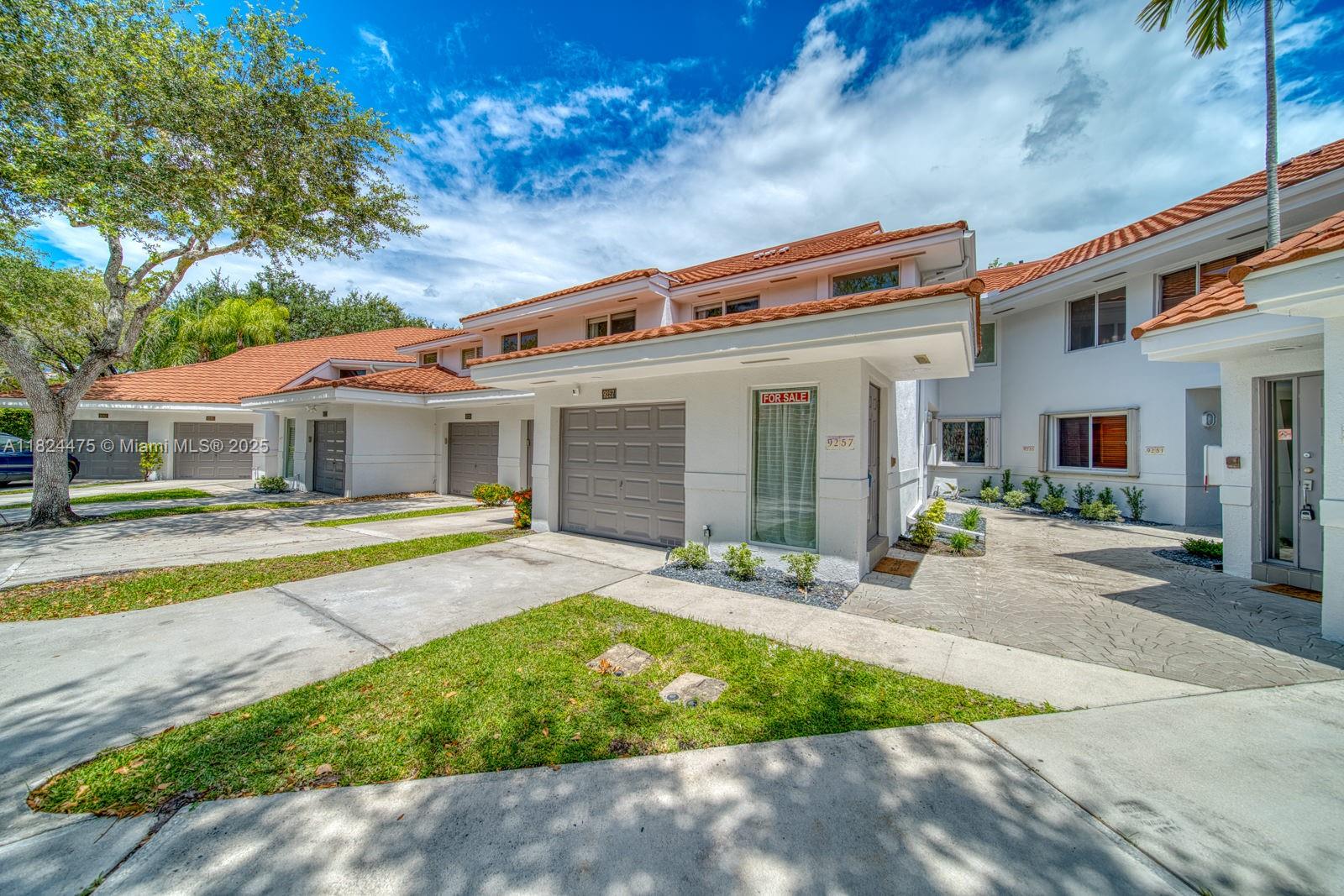 9257 NW 9th Pl #9257, Plantation, Florida image 2