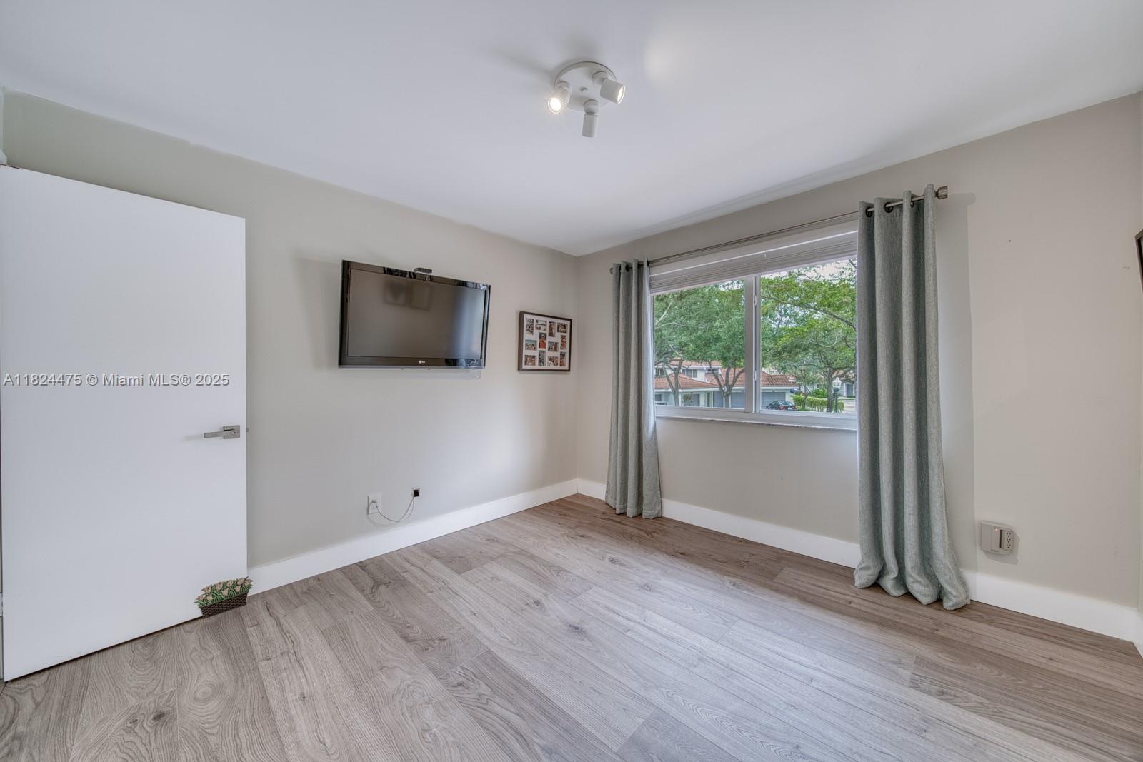 9257 NW 9th Pl #9257, Plantation, Florida image 34