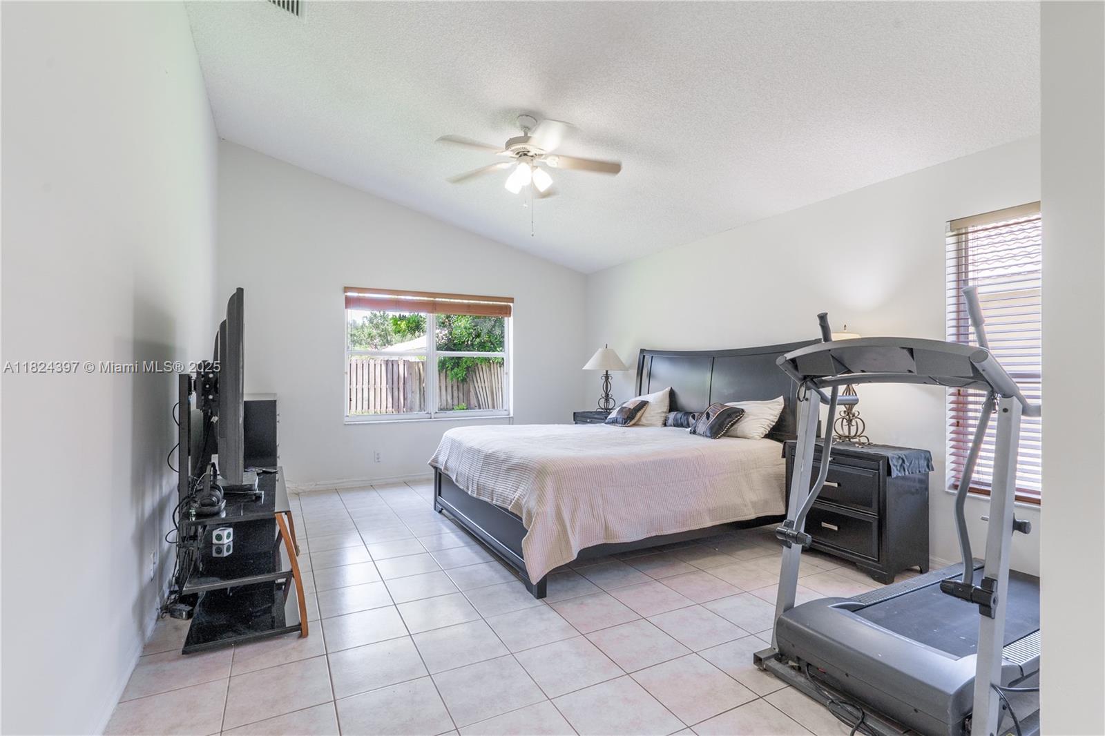 13224 NW 12th St, Pembroke Pines, Florida image 14