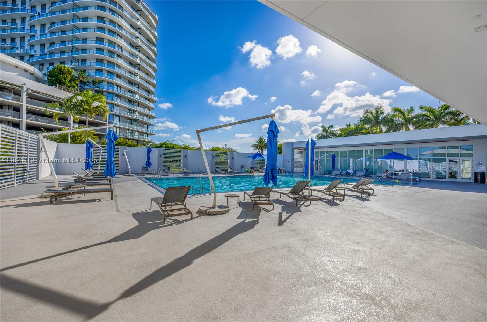 15051 Royal Oaks Ln #1901, North Miami, Florida image 36