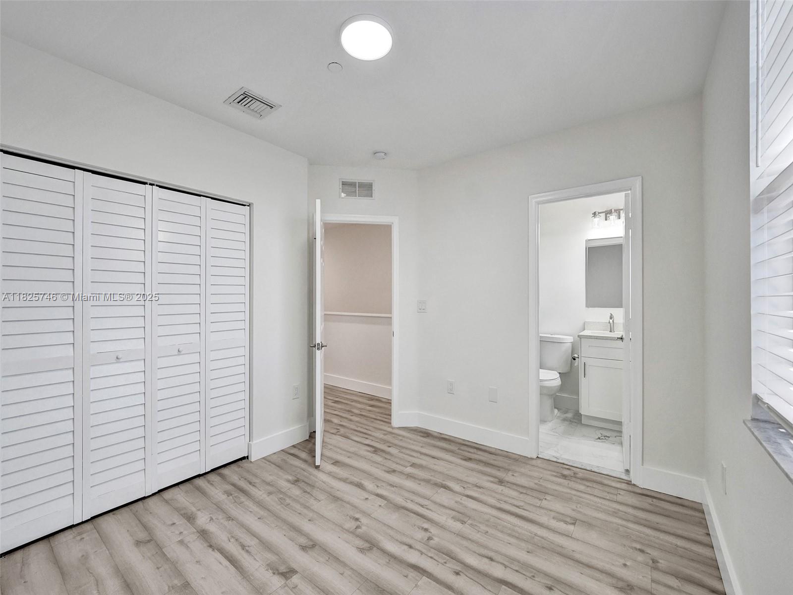 1033 NE 17th Way #904, Fort Lauderdale, Florida image 36