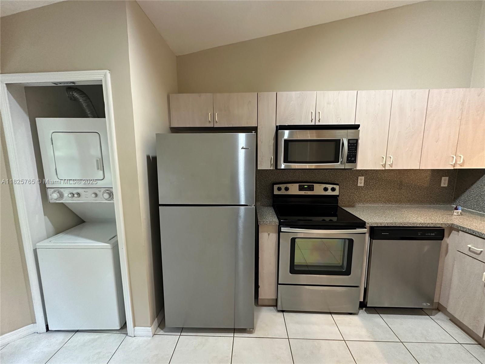 Property photo # 4