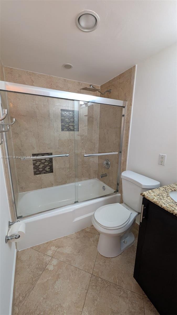 1001 Hillcrest Ct #303, Hollywood, Florida image 16