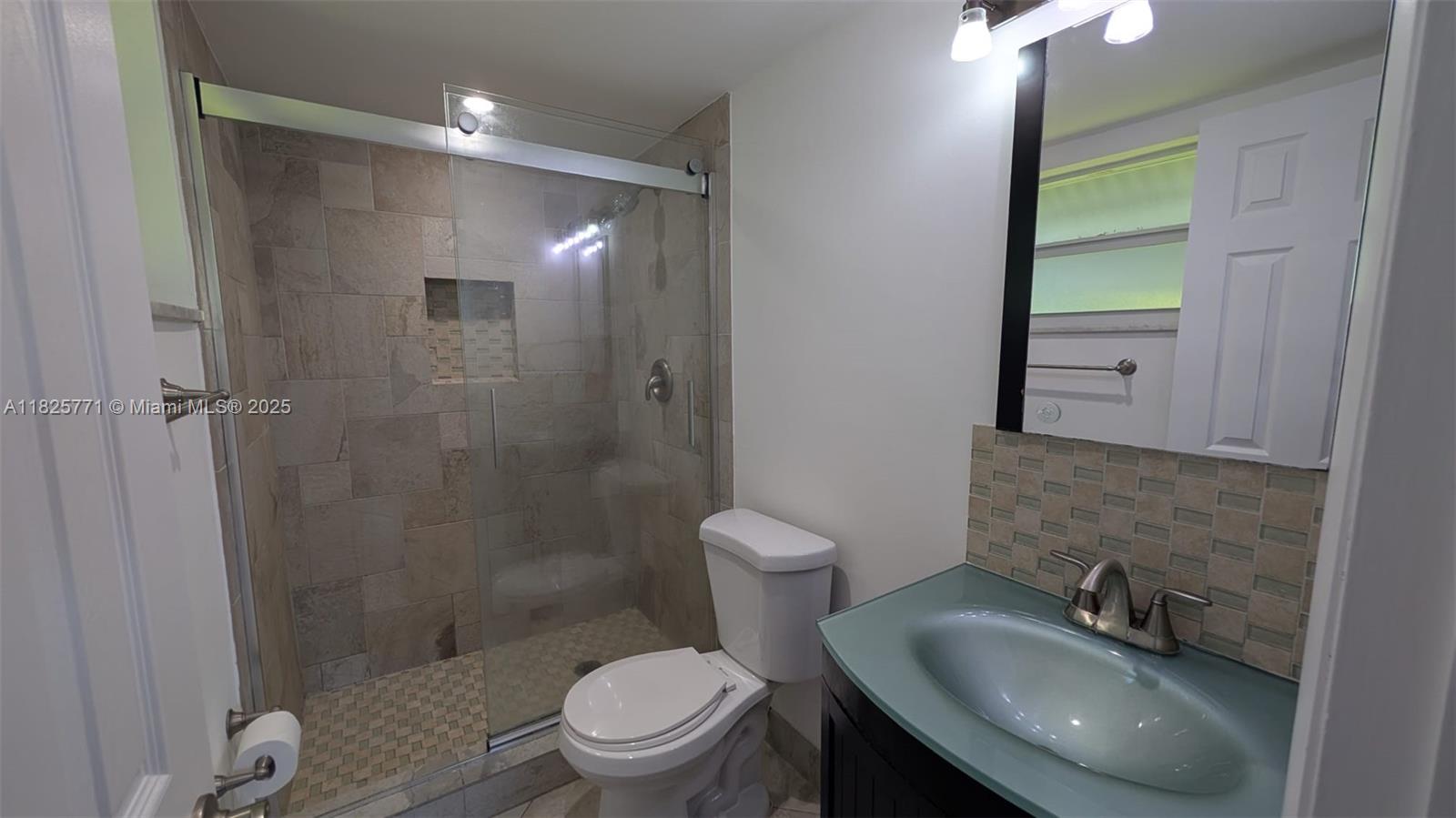 1001 Hillcrest Ct #303, Hollywood, Florida image 17