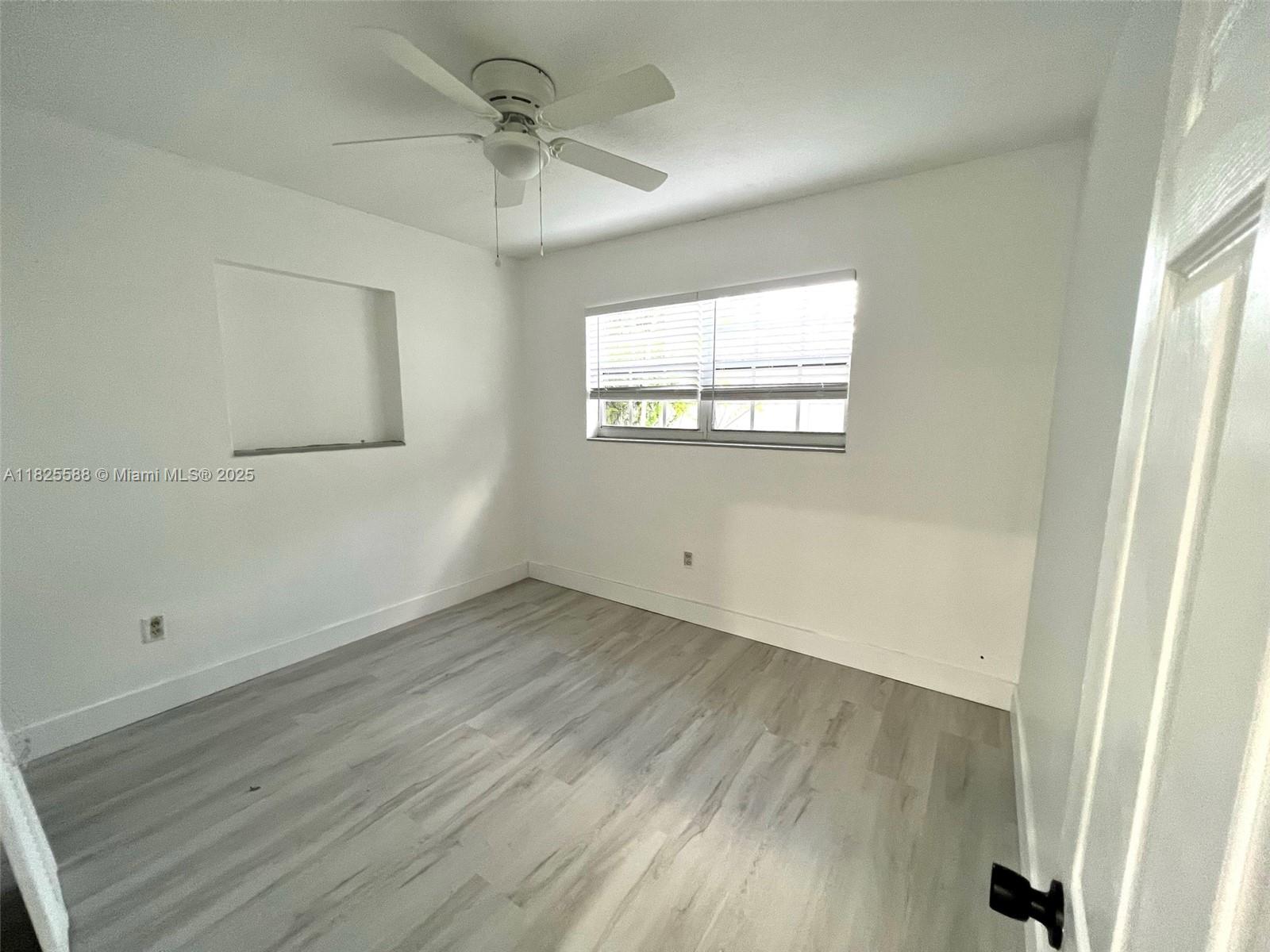 1821 NW 185th St, Miami Gardens, Florida image 18