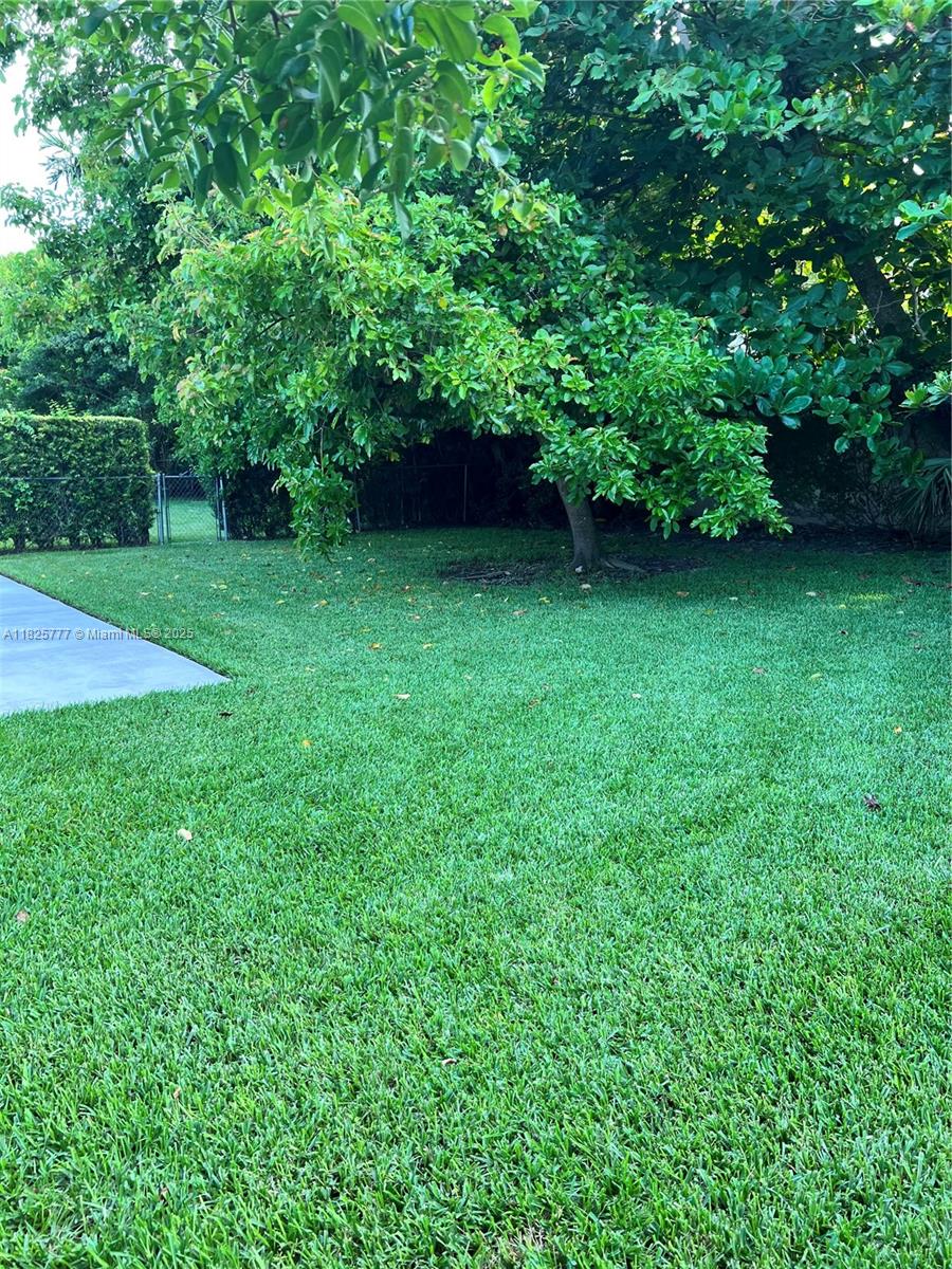 Property photo # 7