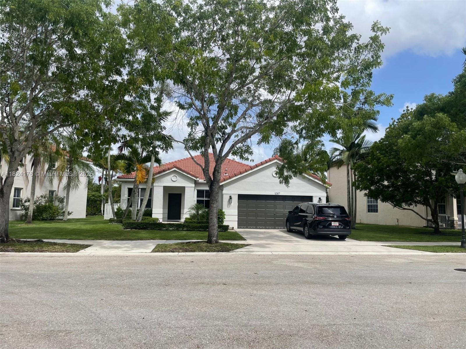 1087 Chenille Cir, Weston, Florida image 1
