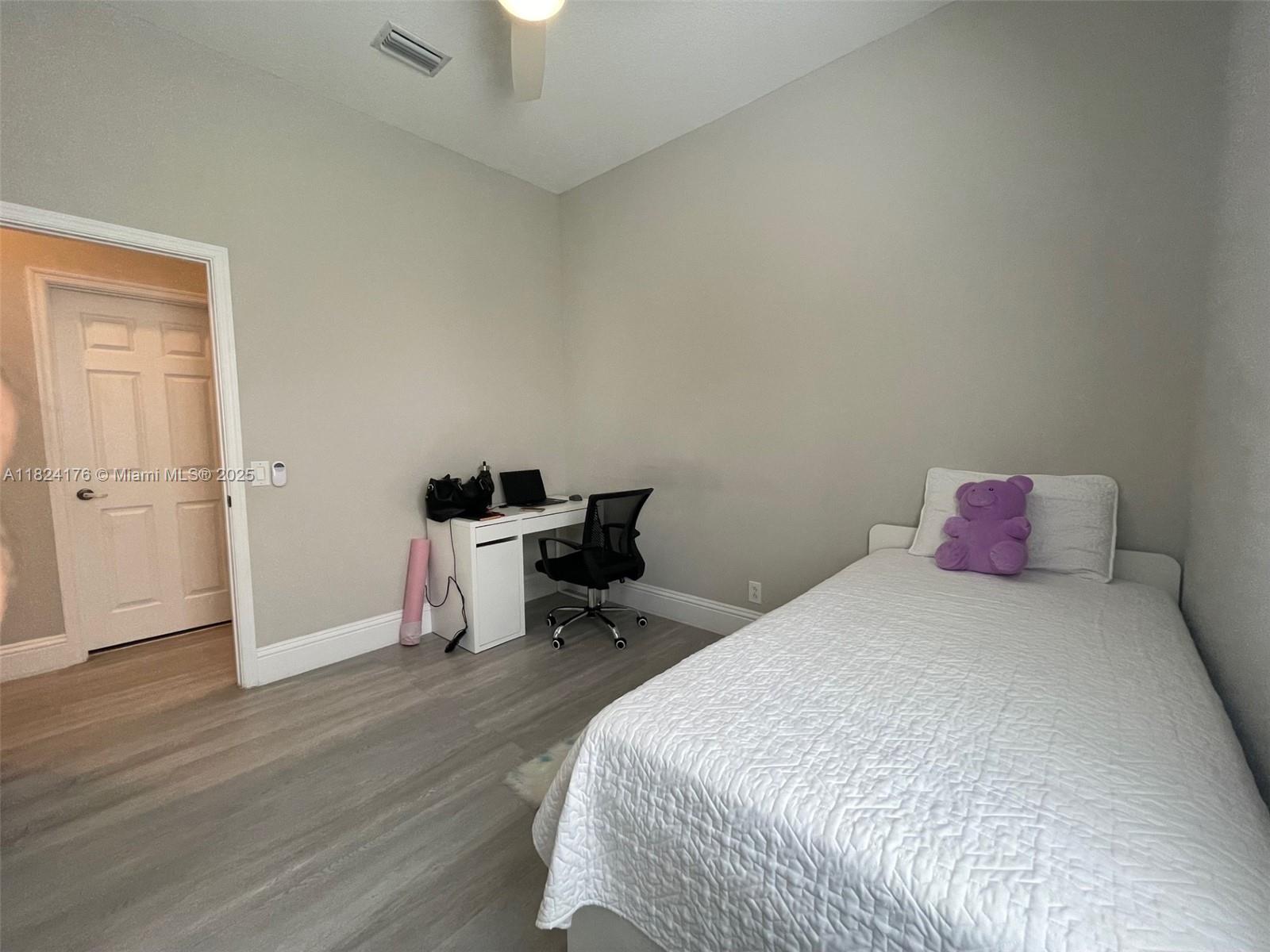 1087 Chenille Cir, Weston, Florida image 41