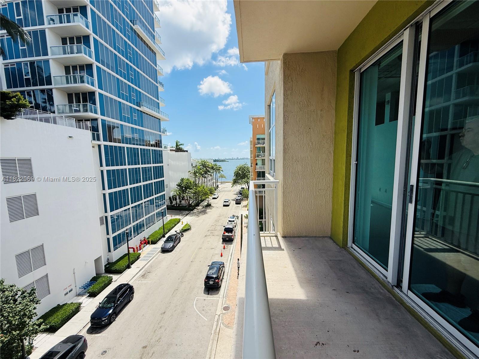 2001 Biscayne Blvd #2402, Miami, Florida image 5