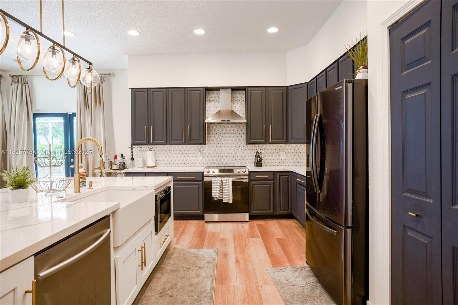 2575 Muirfield Ter, Homestead, Florida image 40