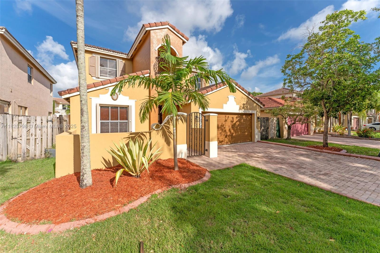 452 NE 20th Ter, Homestead, Florida image 3