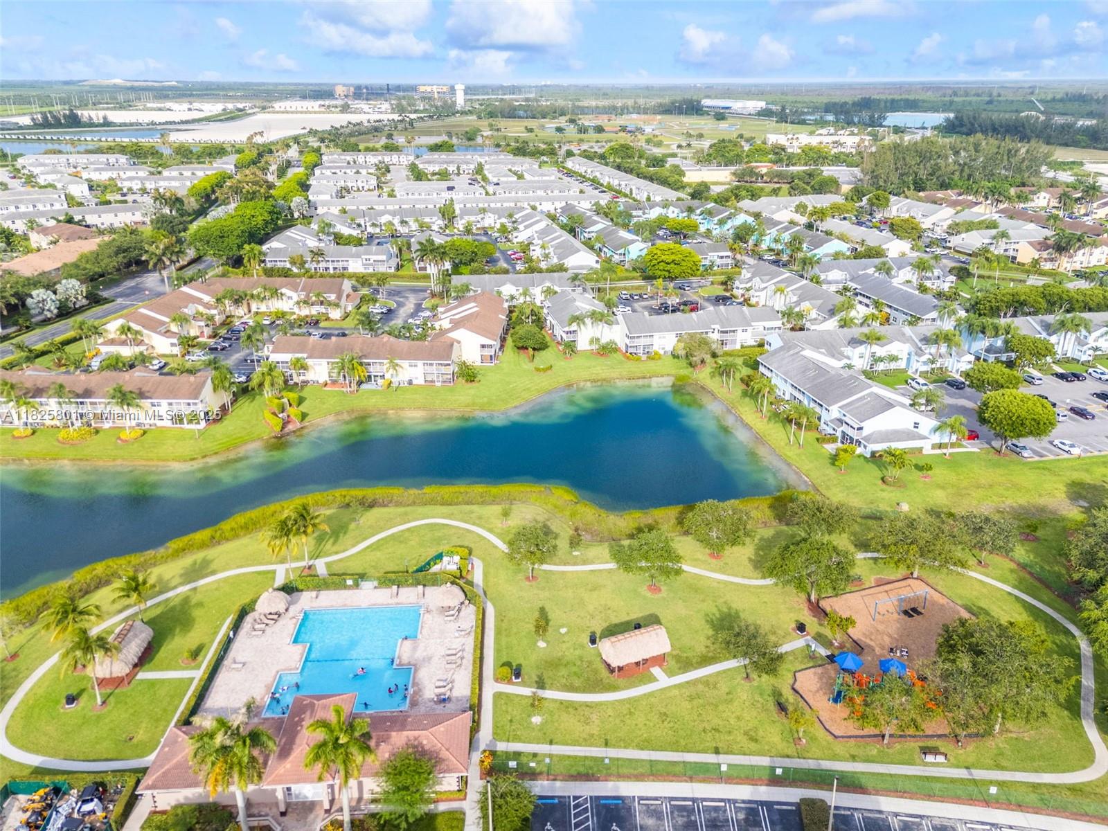 2246 SE 27th Dr #204-D, Homestead, Florida image 18
