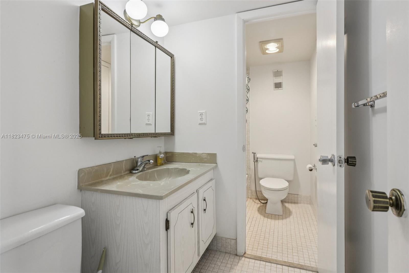 900 Saint Charles Pl #420, Pembroke Pines, Florida image 18
