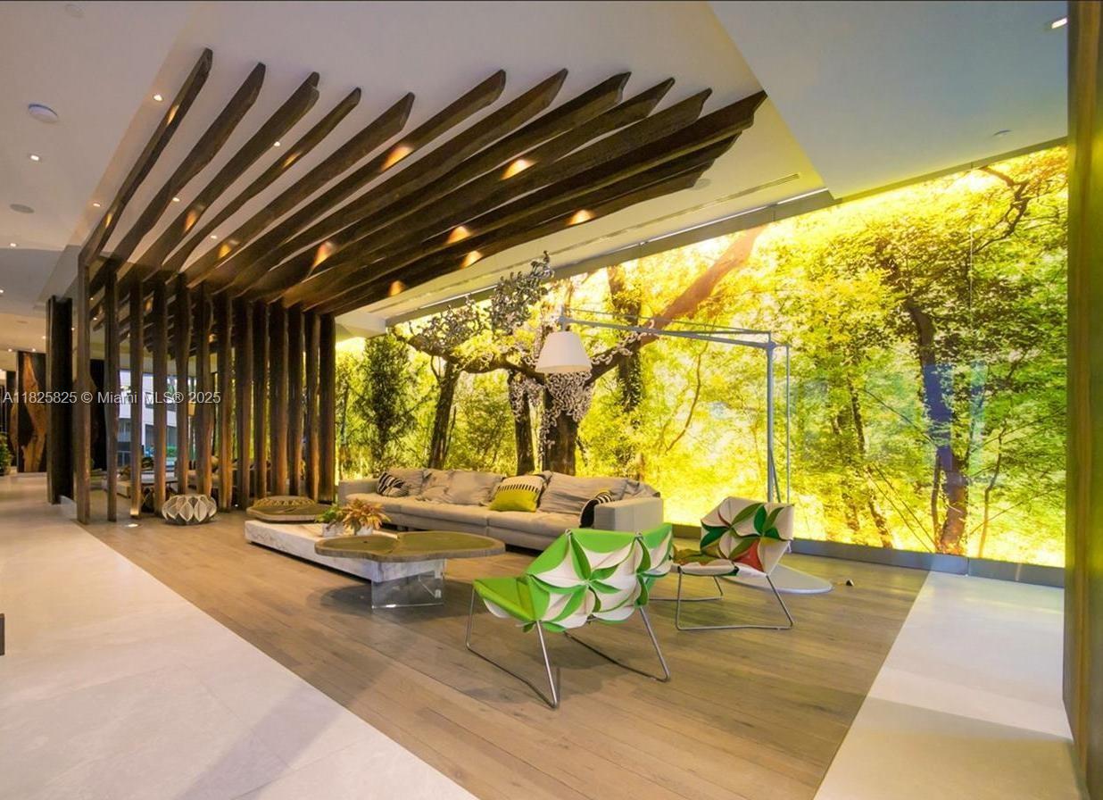 Apartamento para Alugar em Miami, FL