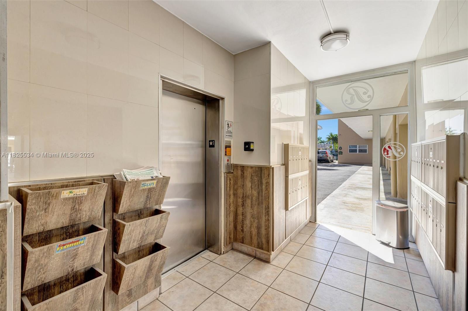 2097 S Ocean #207, Hallandale Beach, Florida image 18
