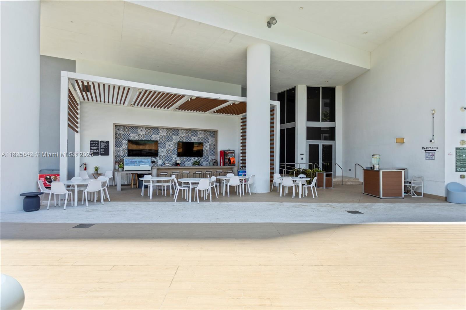 16385 Biscayne Blvd #1918, North Miami Beach, Florida image 13