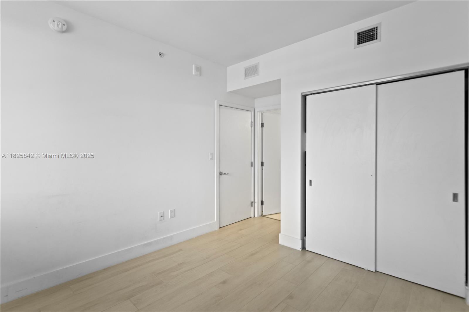 16385 Biscayne Blvd #1918, North Miami Beach, Florida image 26