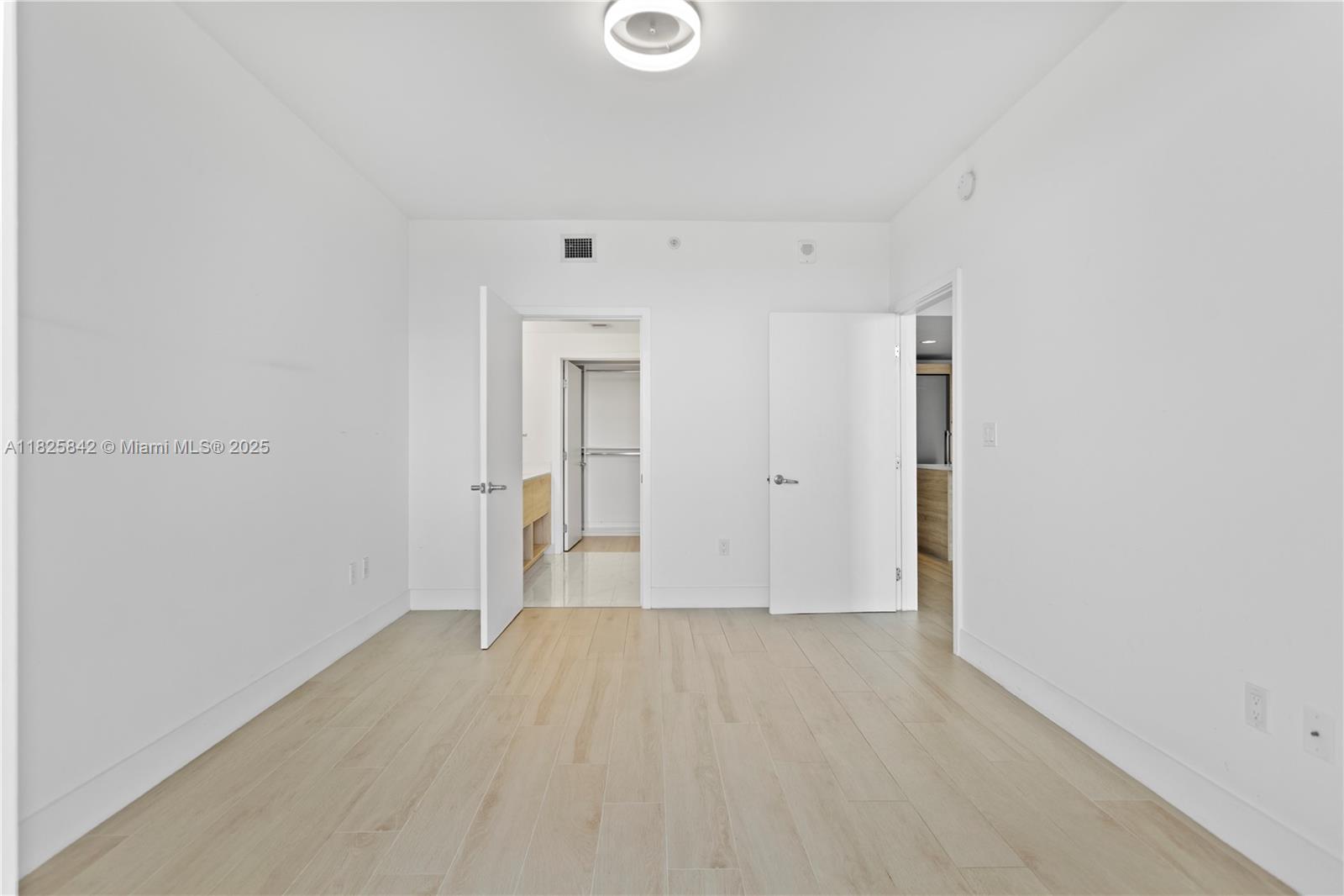 16385 Biscayne Blvd #1918, North Miami Beach, Florida image 43