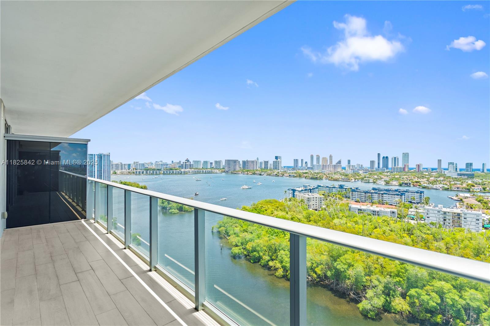 16385 Biscayne Blvd #1918, North Miami Beach, Florida image 9