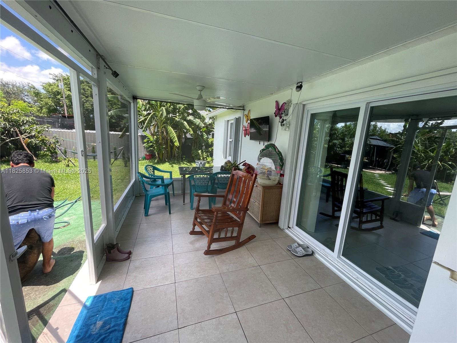 1716 SW Cordova St, Port Saint Lucie, Florida image 9