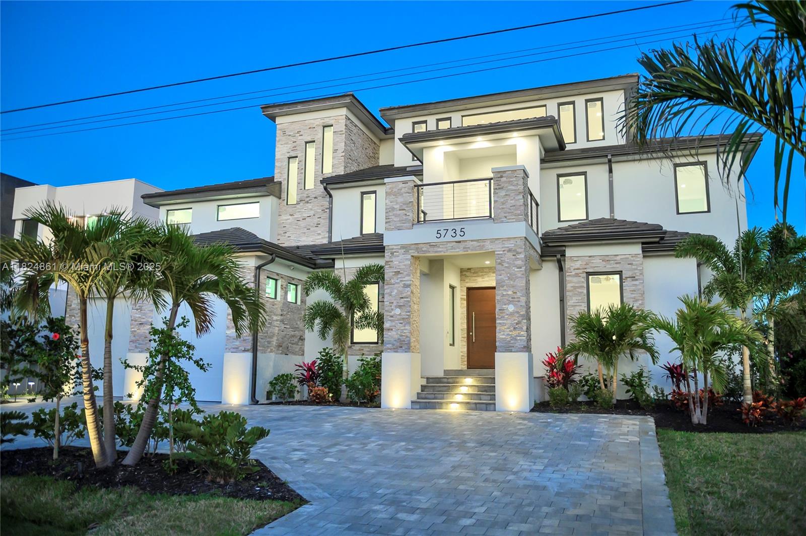 5735 Riverside Dr, Cape Coral, Florida image 1