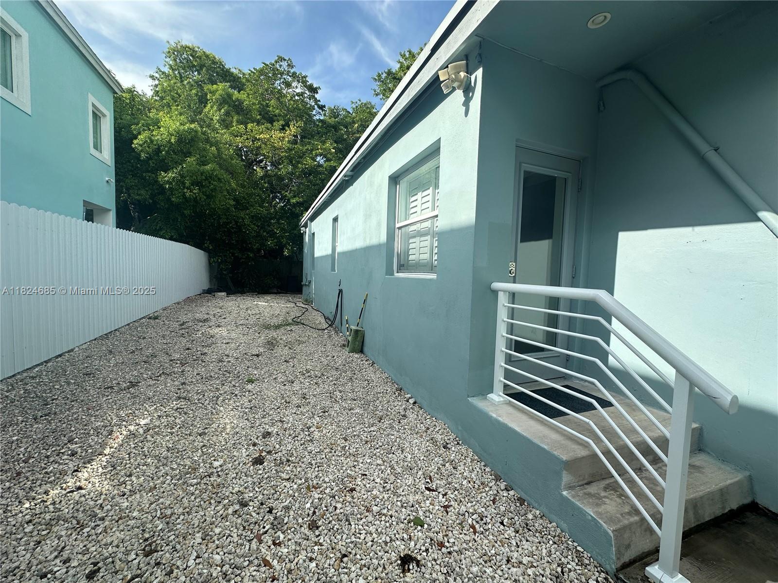 349 Mahogany Dr, Key Largo, Florida image 7