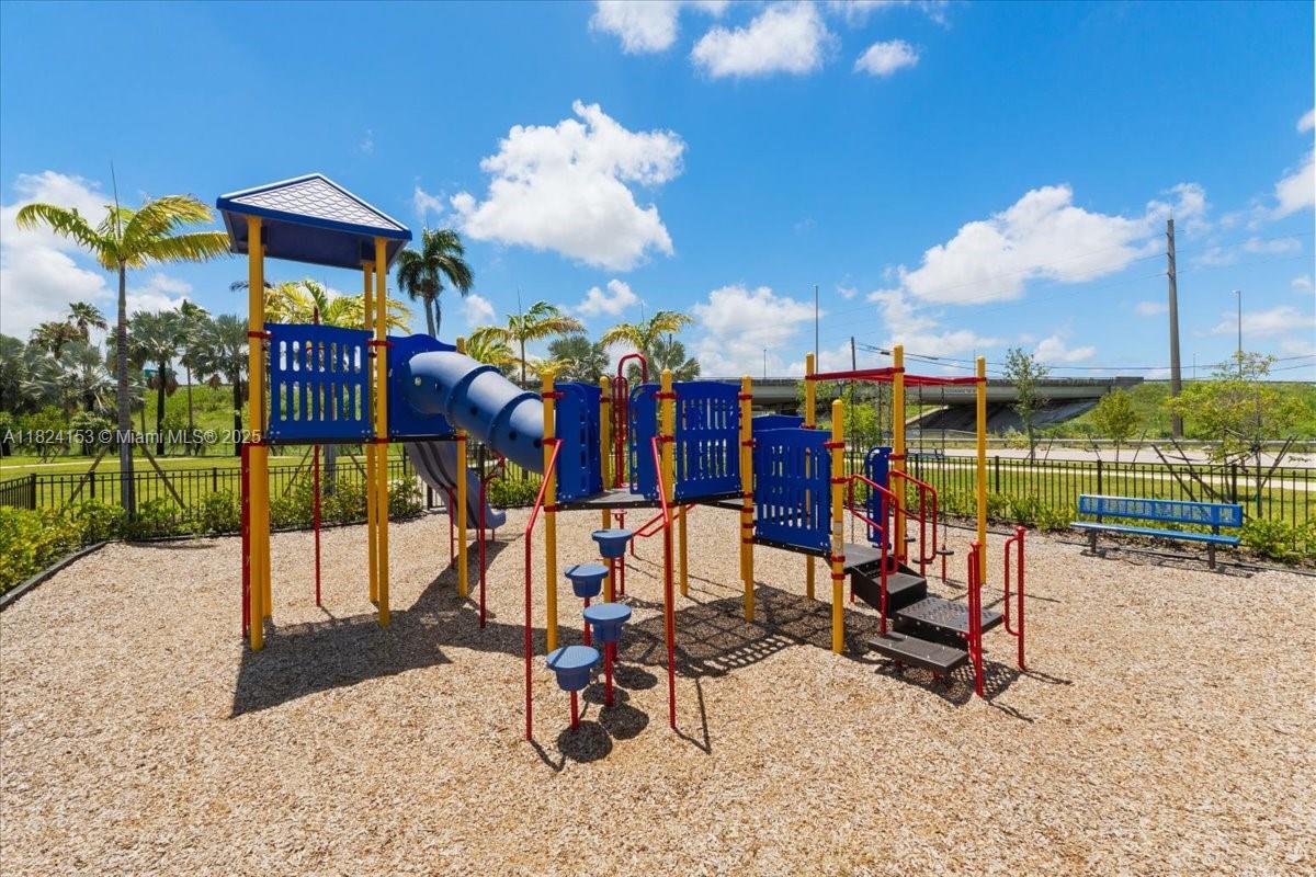 25041 SW 108th Ave, Homestead, Florida image 33
