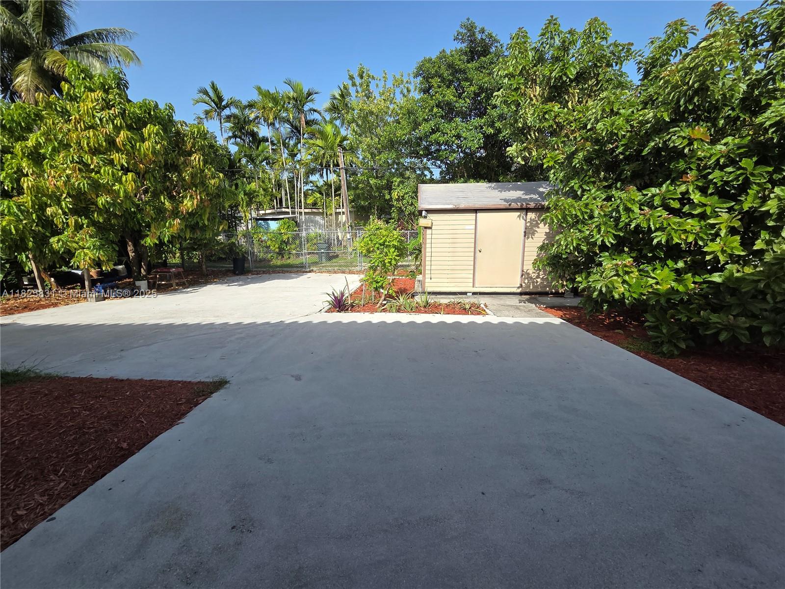 25 Ludlam Dr, Miami Springs, Florida image 25